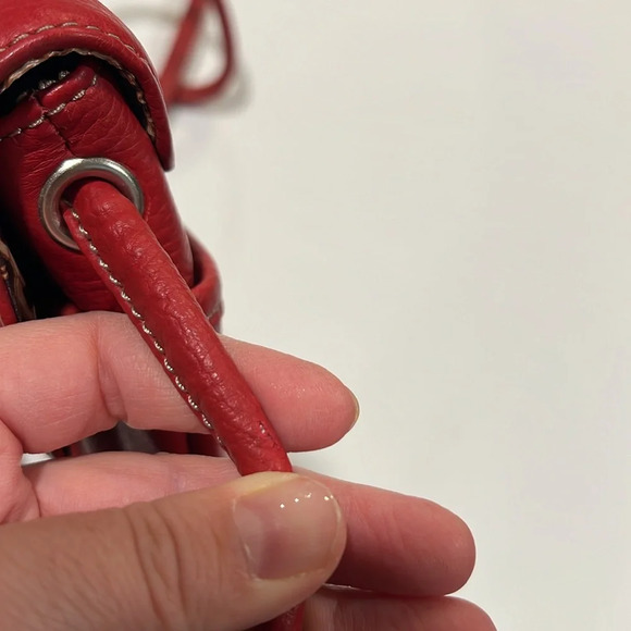 Tignanello - crossbody, red pebbled leather, 24” strap - Picture 13 of 13